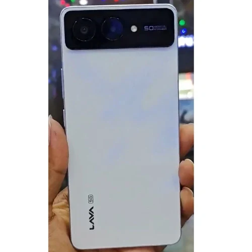 تليفون Lava Blaze Amoled 2