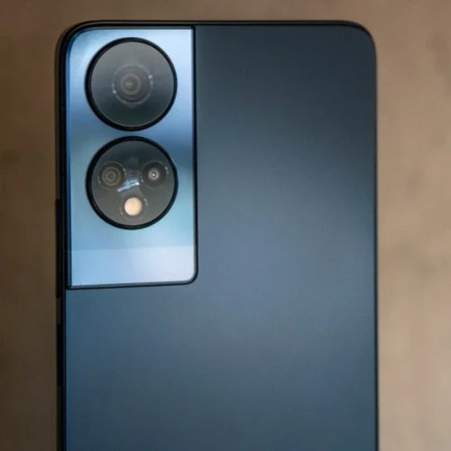 سعر ومواصفات TCL 50 XE NxtPaper