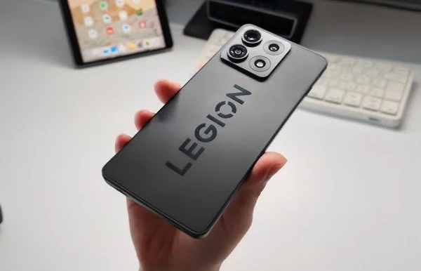 سعر ومواصفات Lenovo Legion Y70 (2026)